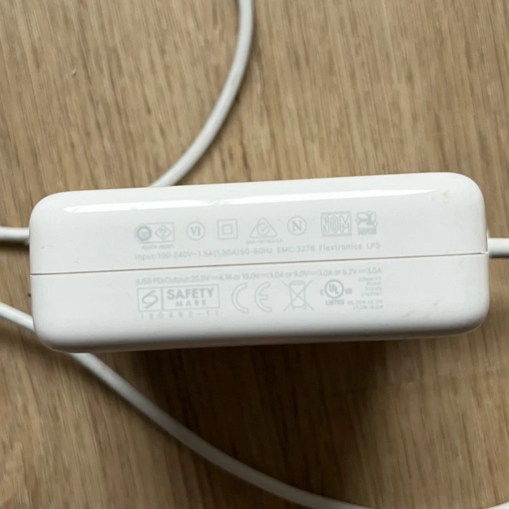 Apple White USB-C Power Adapter